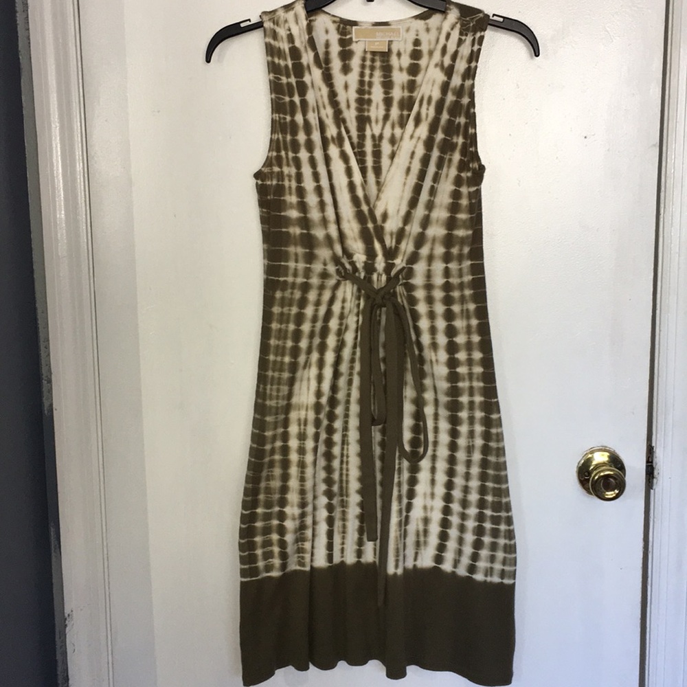 Cute hunter green and cream tie dye dress